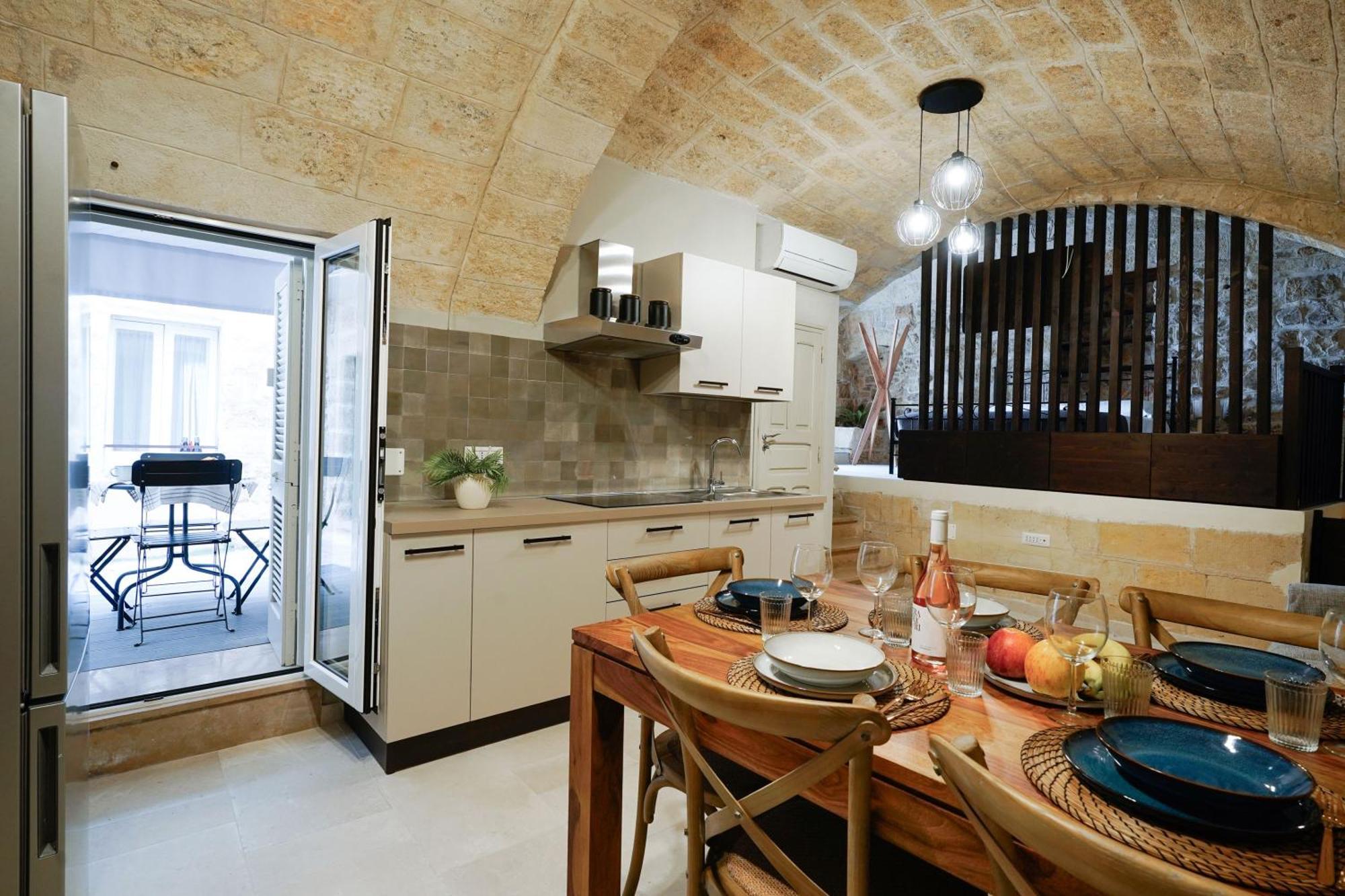Vico Farinella Apartment By Barbarhouse Polignano a Mare Exterior photo